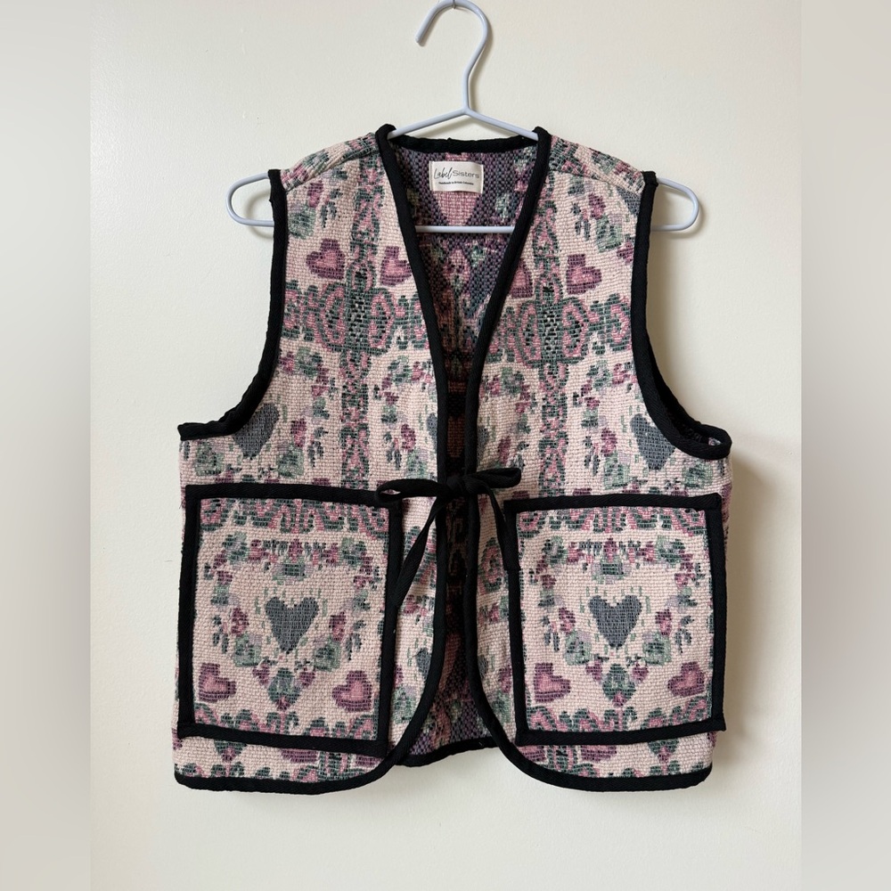 ⭐️ 24. Handmade Upcycled Tapestry -VEST- Heart Blanket Cotton Vintage